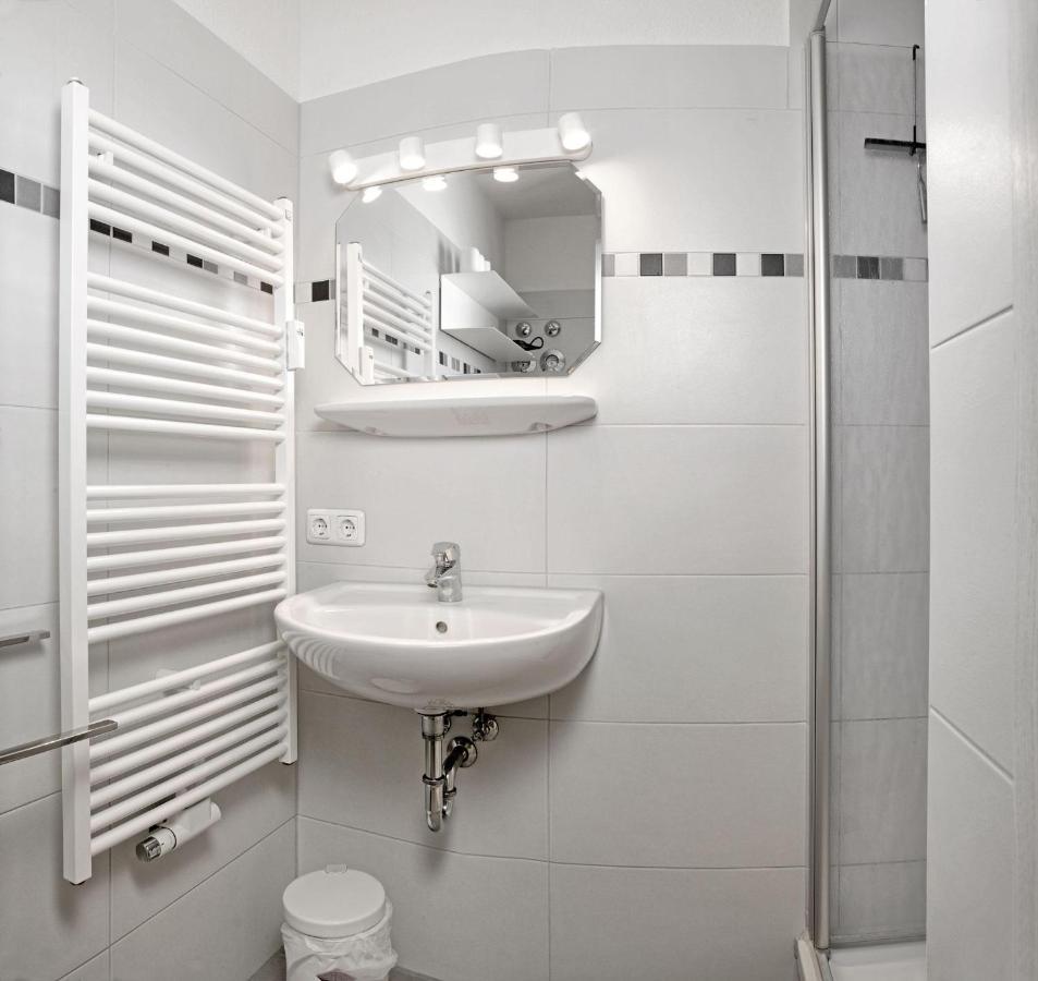 Appartement Am Yachthafen インゼル・ペール エクステリア 写真